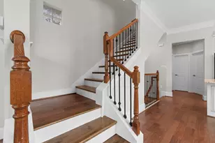 702 N Shepherd Dr, Houston, TX 77007 - Photo 10