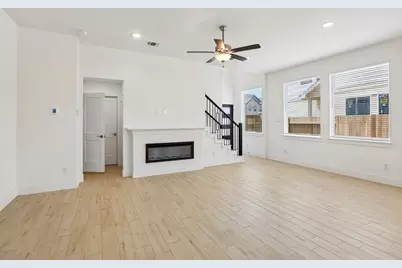 9413 Autumn Vale Drive, Missouri City, TX 77459 - Photo 8