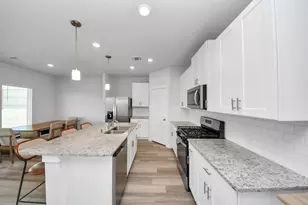 1929 Oregon White Oak Dr, Conroe, TX 77304 - Photo 10
