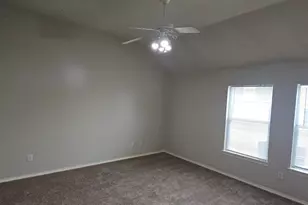 706 Woodport Ln, Houston, TX 77090 - Photo 8