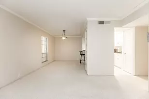 2101 Fountain View Dr, Houston, TX 77057 - Photo 12