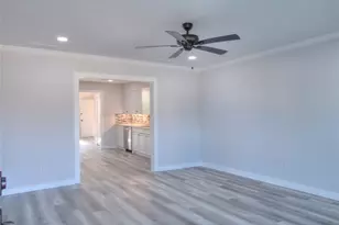 415 Perkins Ave, League City, TX 77573 - Photo 16