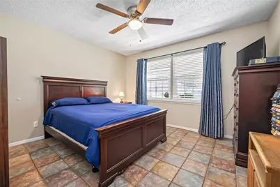 558 Landfall Lane, Conroe, TX 77302 - Photo 32