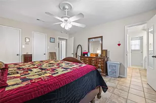 558 Landfall Ln, Conroe, TX 77302 - Photo 38