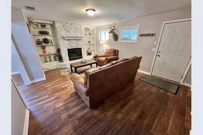 917 Ridgecrest Street, Angleton, TX 77515 - Photo 18