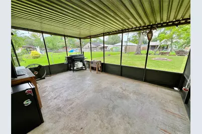 917 Ridgecrest Street, Angleton, TX 77515 - Photo 36