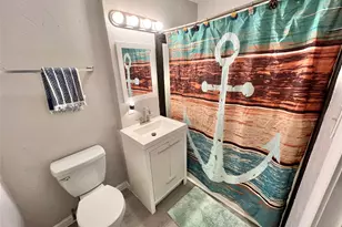 917 Ridgecrest St, Angleton, TX 77515 - Photo 28