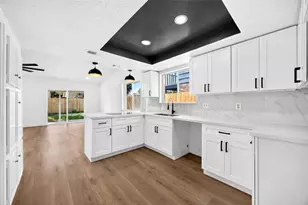 8515 Rivercross Rd, Houston, TX 77064 - Photo 14