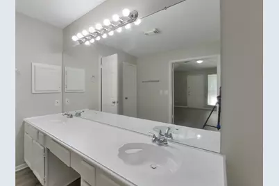 13830 Keyworth Drive, Houston, TX 77014 - Photo 10