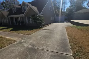 544 Brandon Rd, Conroe, TX 77302 - Photo 2