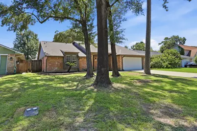 215 Black Rock Road, Houston, TX 77015 - Photo 2