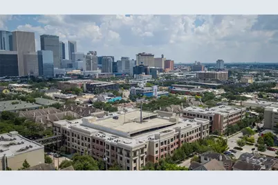 206 McGowen Street #3401, Houston, TX 77006 - Photo 16