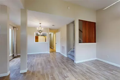 7840 Bateman Lane, Houston, TX 77088 - Photo 12
