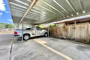 7840 Bateman Ln, Houston, TX 77088 - Photo 14