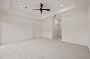 9212 Arvin St, Houston, TX 77028 - Photo 14