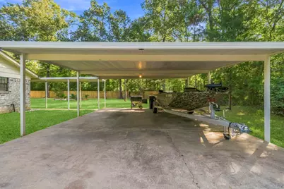 215 Lazy Oak Drive, Livingston, TX 77351 - Photo 6