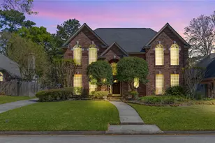 3819 Echo Mountain Dr, Houston, TX 77345 - Photo 2