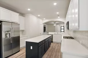 561 Timber Voyage Ct, Conroe, TX 77304 - Photo 6