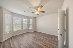 561 Timber Voyage Ct, Conroe, TX 77304 - Photo 12