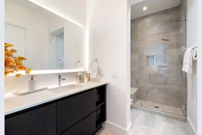 2710 Steel Street #704, Houston, TX 77098 - Photo 38