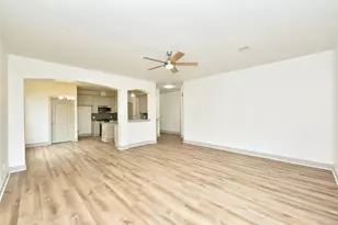 1107 Treasure Ct, Baytown, TX 77521 - Photo 12