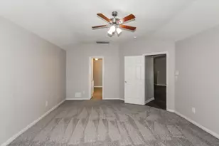 2017 Sandy Bank Ln, Pearland, TX 77581 - Photo 10