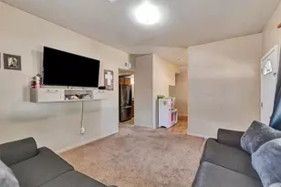 1920 6th St, Hempstead, TX 77445 - Photo 6