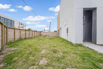 3468 Bremond Street, Houston, TX 77004 - Photo 4