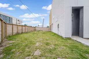 3468 Bremond St, Houston, TX 77004 - Photo 4