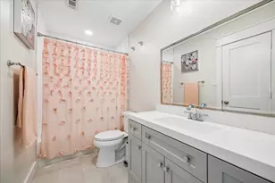 559 Rancho Bauer Dr, Houston, TX 77079 - Photo 22