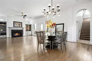 4523 Maple St, Bellaire, TX 77401 - Photo 18