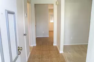 4046 Laura Leigh Dr, Friendswood, TX 77546 - Photo 2