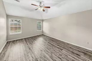 4330 Spoonbill Dr, Seabrook, TX 77586 - Photo 8