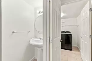 1215 E Walker St, League City, TX 77573 - Photo 14
