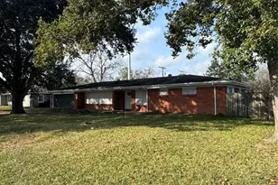 2522 Jackson St, La Marque, TX 77568 - Photo 1