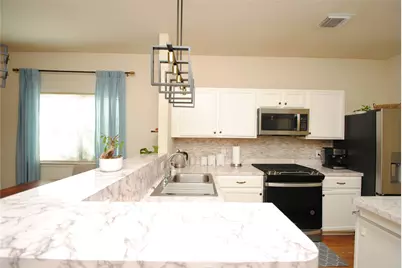 6363 Provident Green Drive, Katy, TX 77449 - Photo 8