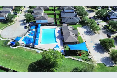 2038 Eddlewood Court, Houston, TX 77049 - Photo 4