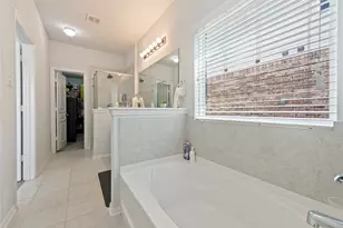 2403 Ivory Ct, Texas City, TX 77591 - Photo 14