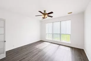 1806 Rockwall Ct, Sugar Land, TX 77479 - Photo 18