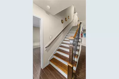 11023 Tall Hill Circle, Houston, TX 77044 - Photo 8