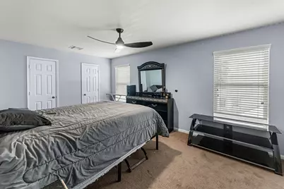 11023 Tall Hill Circle, Houston, TX 77044 - Photo 10