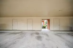 2211 S Kirkwood Road S, Houston, TX 77077 - Photo 20