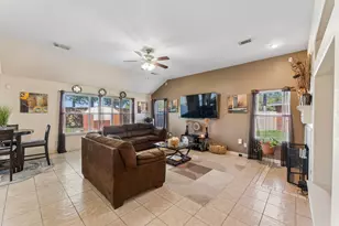 3203 Falcon Trail Dr, Spring, TX 77373 - Photo 10