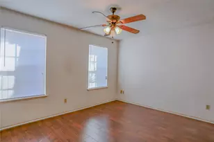 9901 Sharpcrest St, Houston, TX 77036 - Photo 22