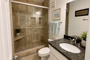 1401 E Beach Dr, Galveston, TX 77550 - Photo 6