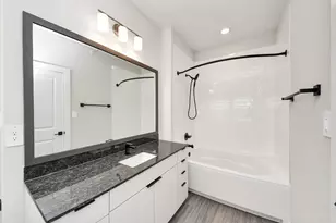 7711 Longmire Rd, Conroe, TX 77304 - Photo 30