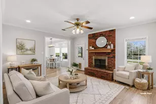 1405 Harpers Ferry Rd, College Station, TX 77845 - Photo 4