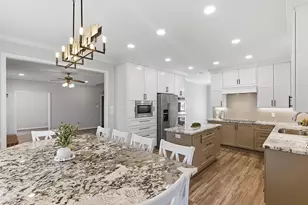 1405 Harpers Ferry Rd, College Station, TX 77845 - Photo 8