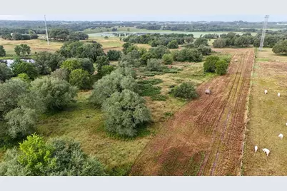 9365 Bauer Road, Fayetteville, TX 78940 - Photo 14