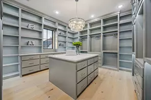 431 W 30th St, Houston, TX 77018 - Photo 18